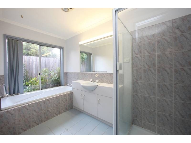 12 Stephanie Close, Ferntree Gully VIC 3156