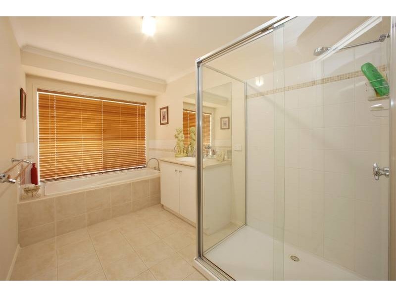 49 Victoria Knox Avenue, Rowville VIC 3178