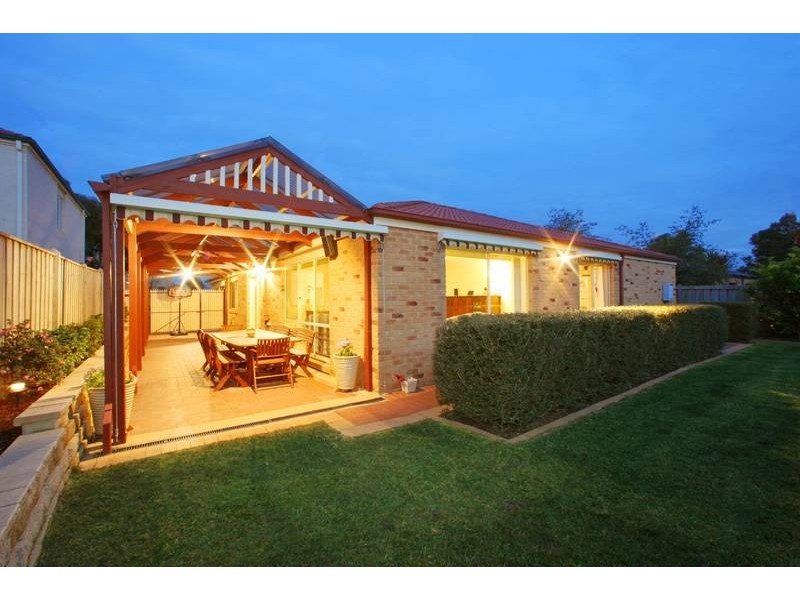 5 Grosvenor Road, Rowville VIC 3178