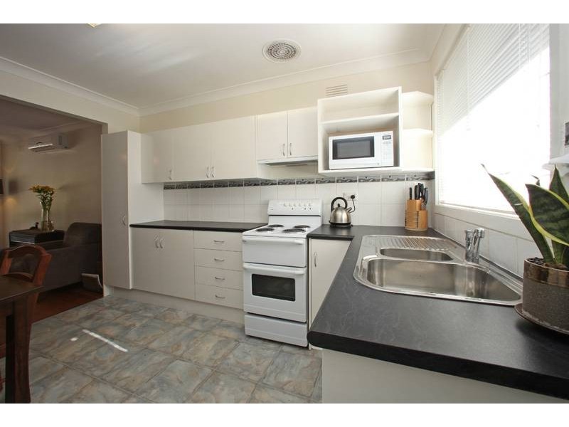 1/25 Alma Avenue, Ferntree Gully VIC 3156