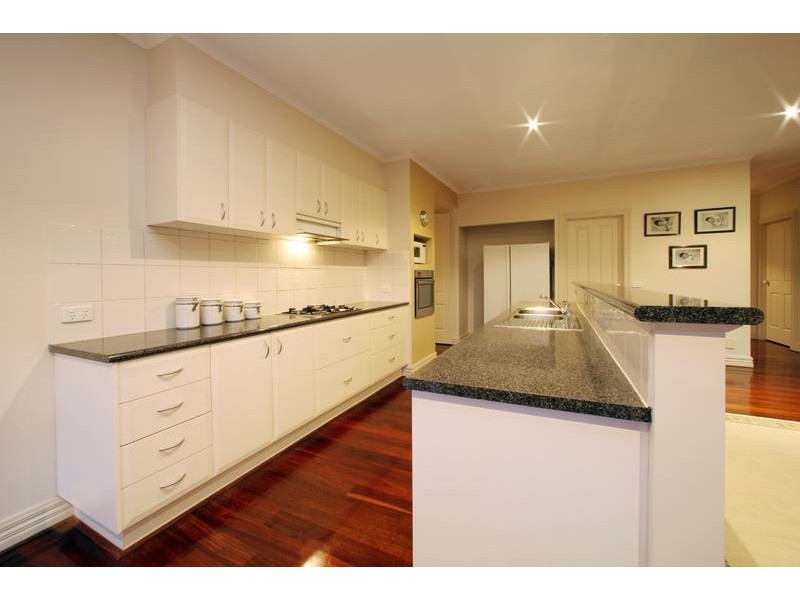 11 Crossley Court, Lysterfield VIC 3156