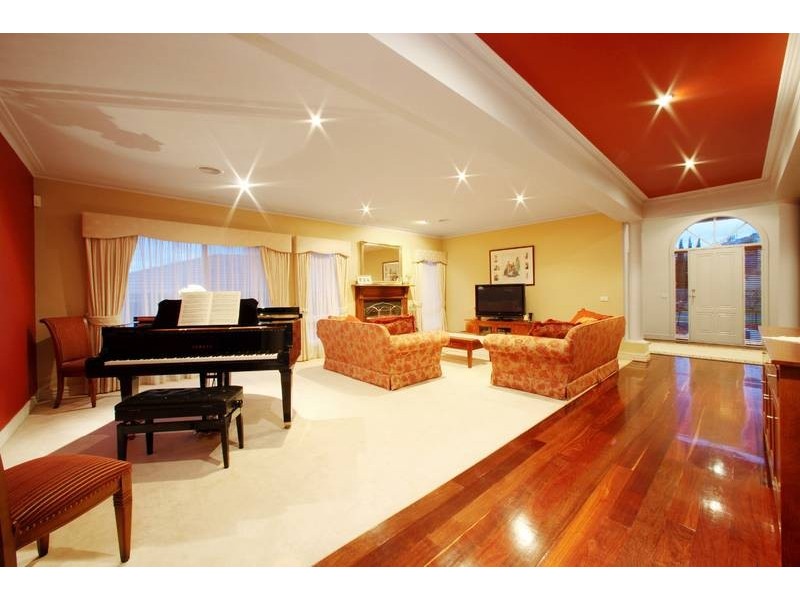 11 Crossley Court, Lysterfield VIC 3156