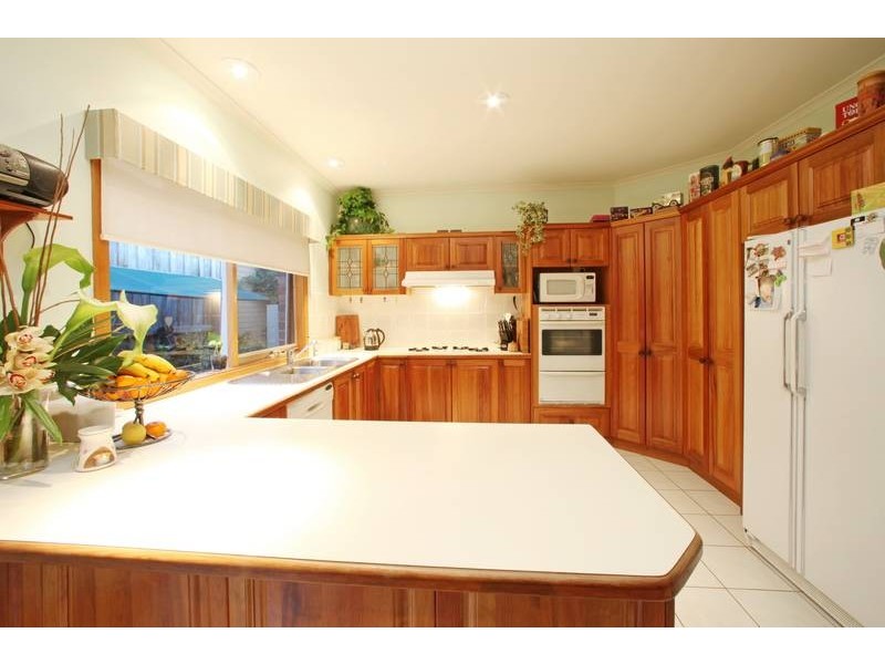 14 Allamanda Boulevard, Lysterfield VIC 3156