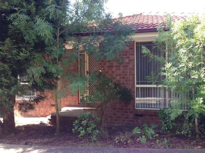 2/11 Stamford Crescent, Rowville VIC 3178