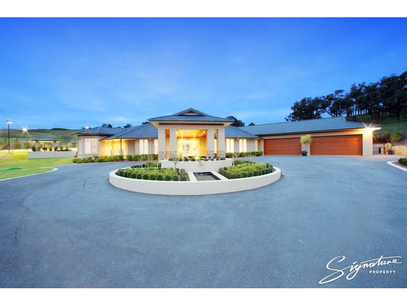 31 Logan Court, Lysterfield VIC 3156