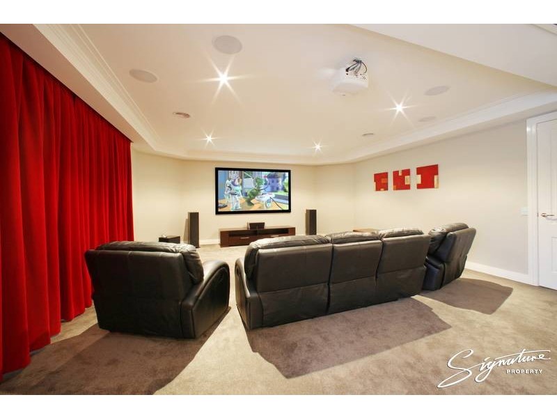 31 Logan Court, Lysterfield VIC 3156