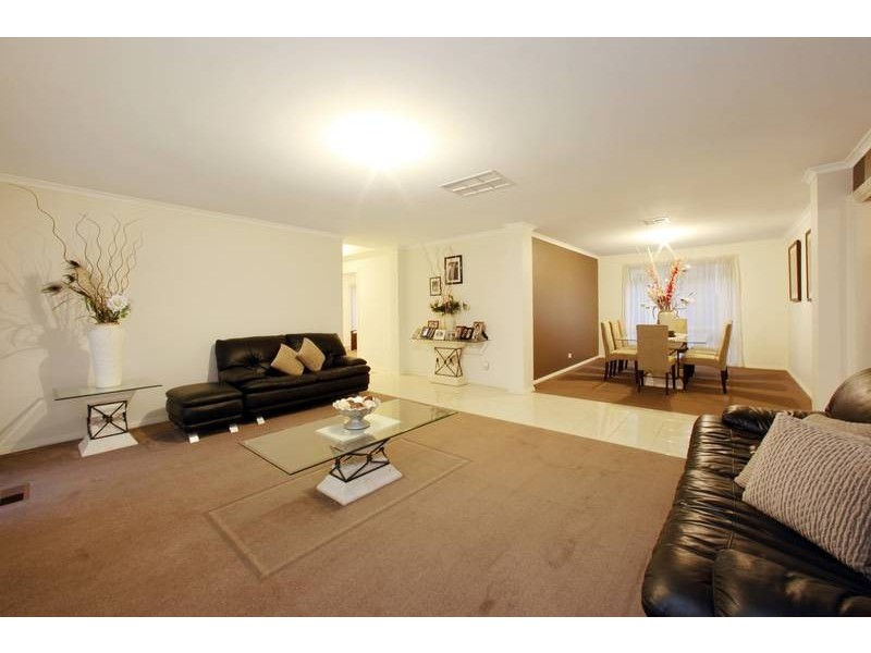 40 Victoria Knox Avenue, Rowville VIC 3178