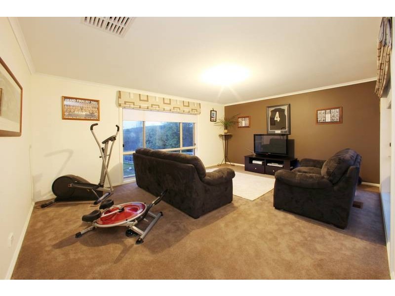 40 Victoria Knox Avenue, Rowville VIC 3178