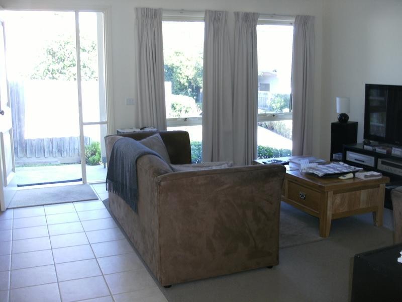 2/5 Daffodil Road, Boronia VIC 3155