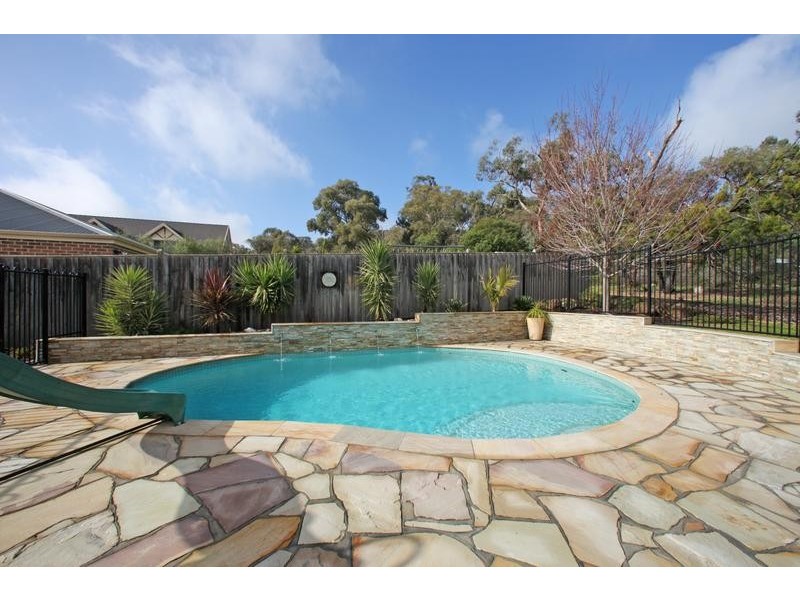 10 Somerset Court, Rowville VIC 3178