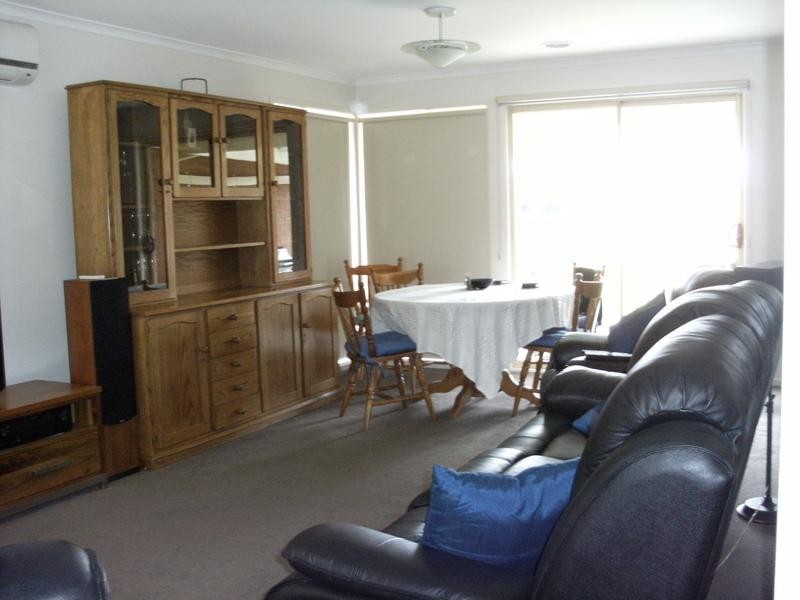 13 The Fairway, Rowville VIC 3178