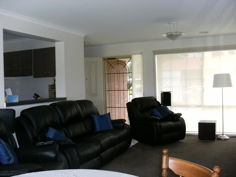 13 The Fairway, Rowville VIC 3178