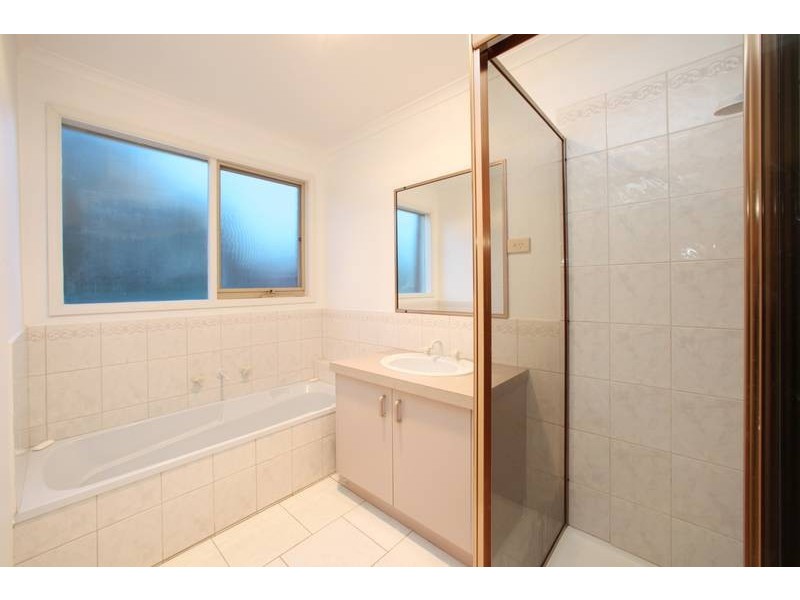 1 Christian Court, Rowville VIC 3178