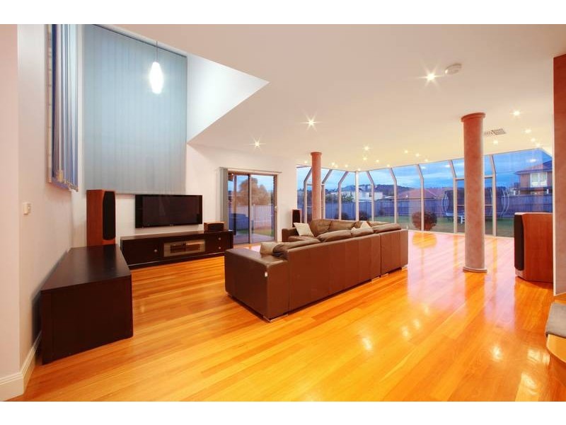 9 Manningham Court, Lysterfield VIC 3156