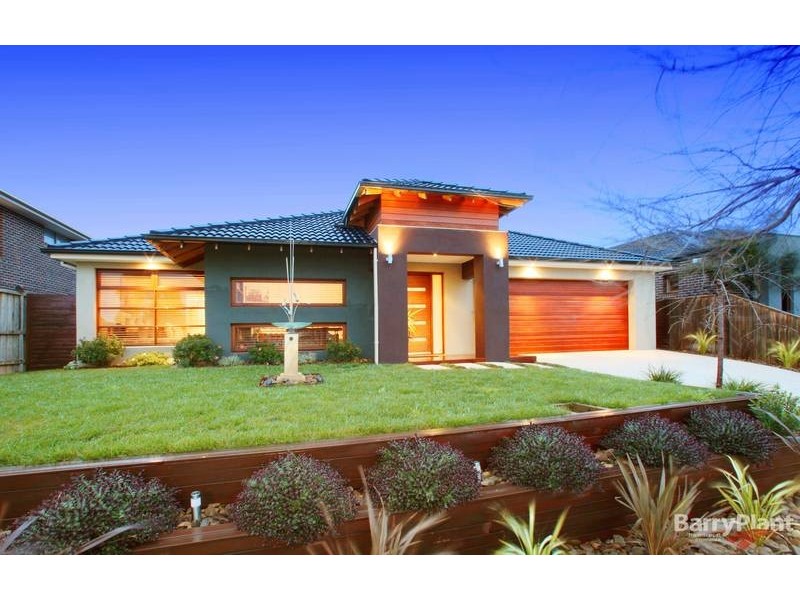 12 Ellendale Street, Rowville VIC 3178