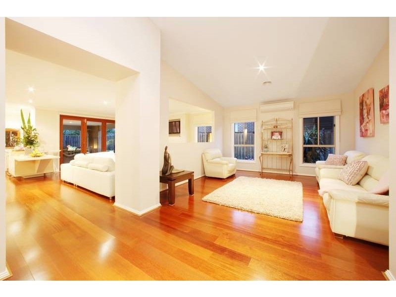 12 Ellendale Street, Rowville VIC 3178