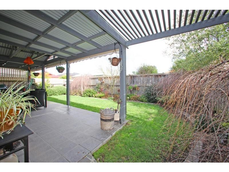 63 Sovereign Manors Crescent, Rowville VIC 3178