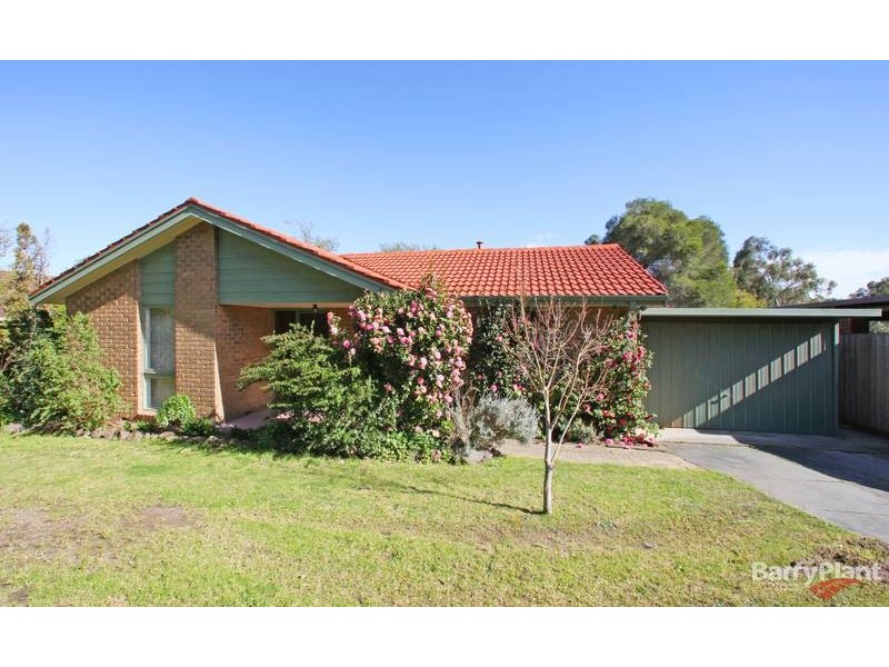 64 Chartwell Drive, Wantirna VIC 3152