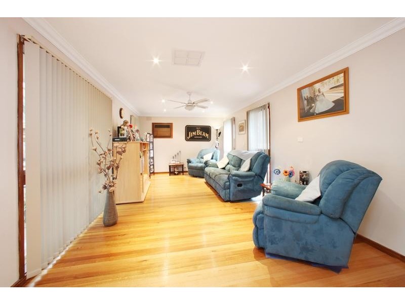 21 Wartook Way, Rowville VIC 3178