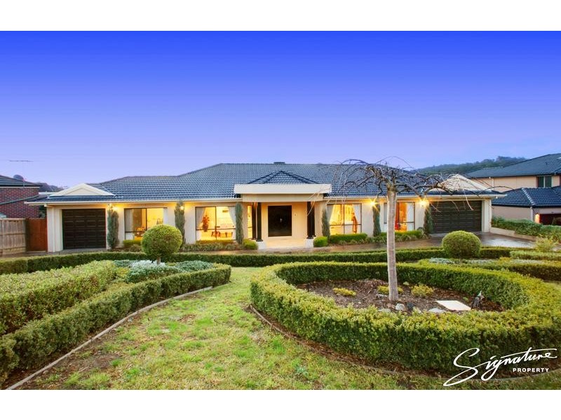 11 Hill Edge Court, Lysterfield South VIC 3156