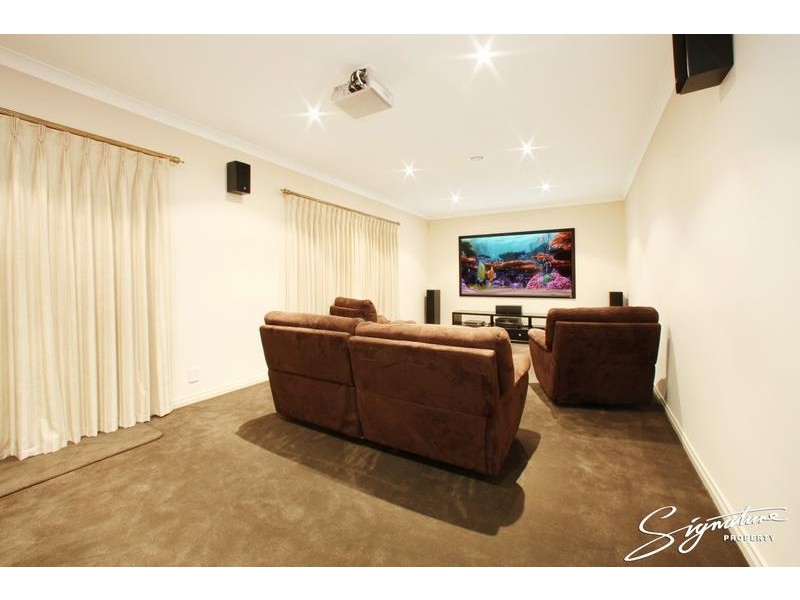 11 Hill Edge Court, Lysterfield South VIC 3156