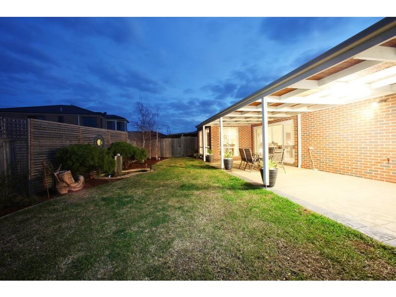 67 Langhorne Crescent, Rowville VIC 3178