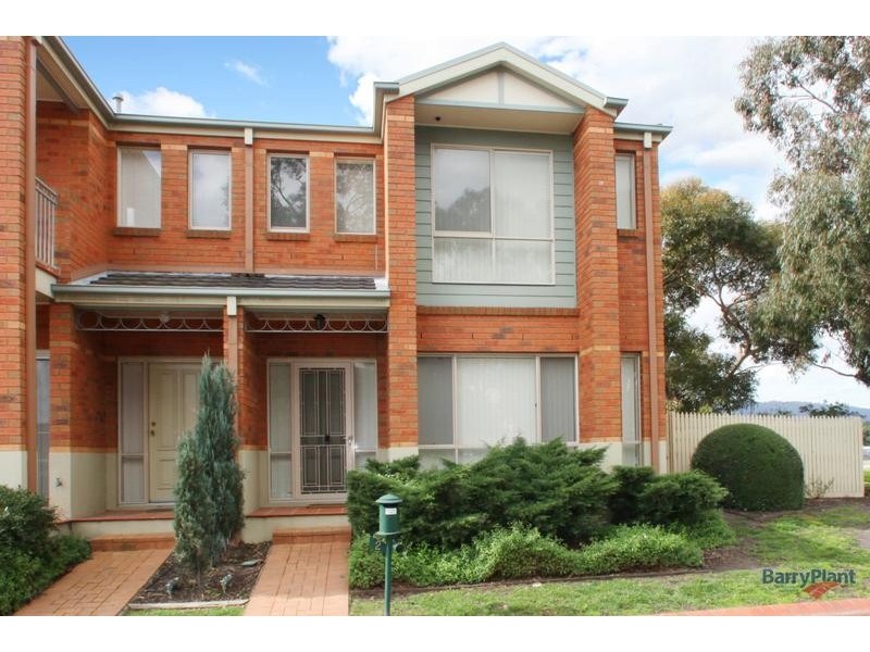 2 St Laurent Rise, Knoxfield VIC 3180