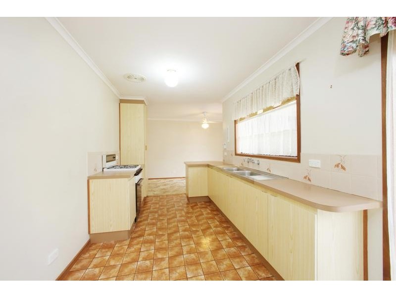 7 Metcalf Crescent, Rowville VIC 3178