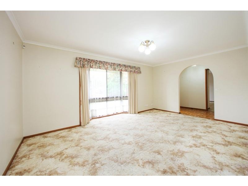 7 Metcalf Crescent, Rowville VIC 3178