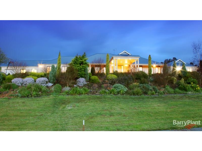 21-22 Jarrang Retreat, Narre Warren North VIC 3804