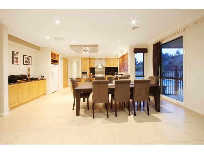 21-22 Jarrang Retreat, Narre Warren North VIC 3804