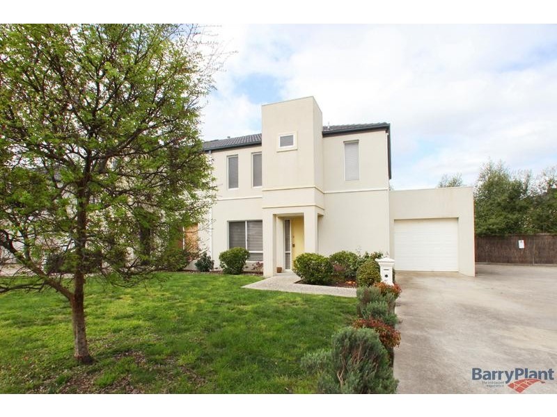 117 Sovereign Manors Crescent, Rowville VIC 3178