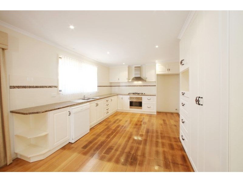 6 Tamboon Drive, Rowville VIC 3178