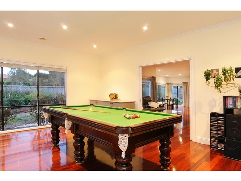 84 Grange Drive, Lysterfield VIC 3156