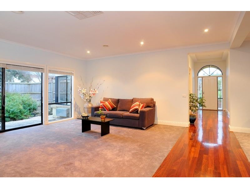 84 Grange Drive, Lysterfield VIC 3156