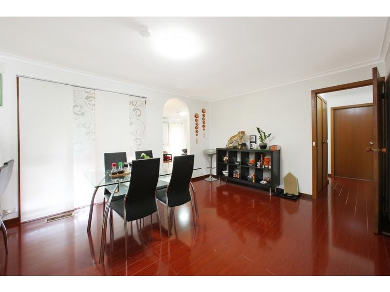 8 Cardinia Way, Rowville VIC 3178