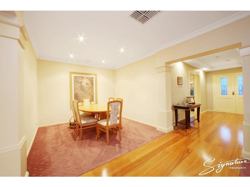 4 Helmsley Avenue, Lysterfield VIC 3156