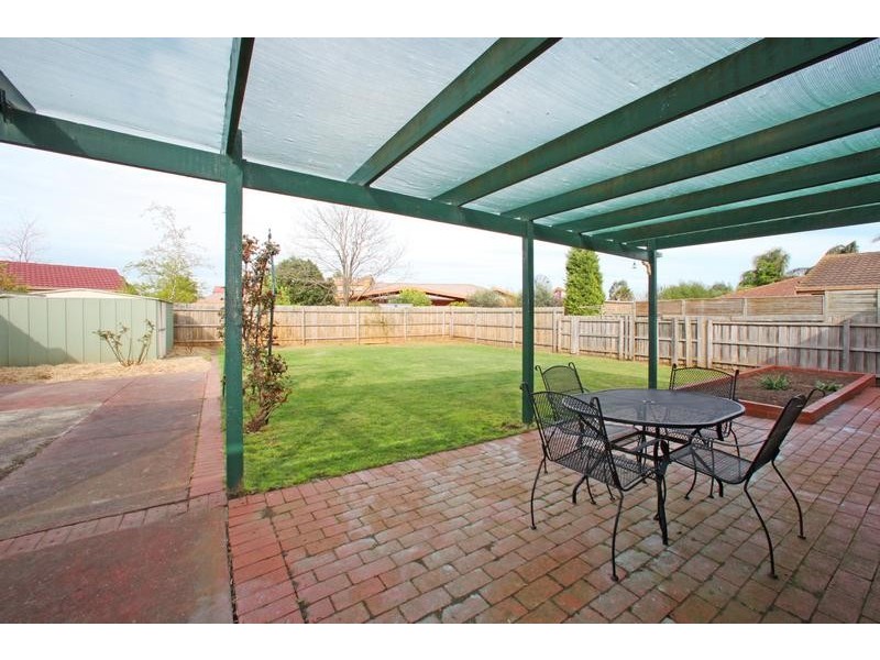 34 Clauscen Drive, Rowville VIC 3178