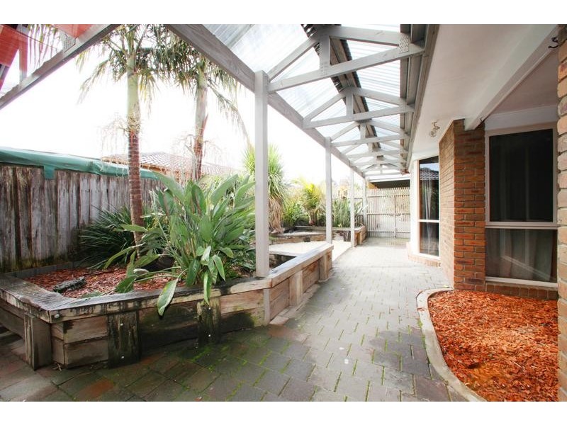 7 Bristol Place, Rowville VIC 3178