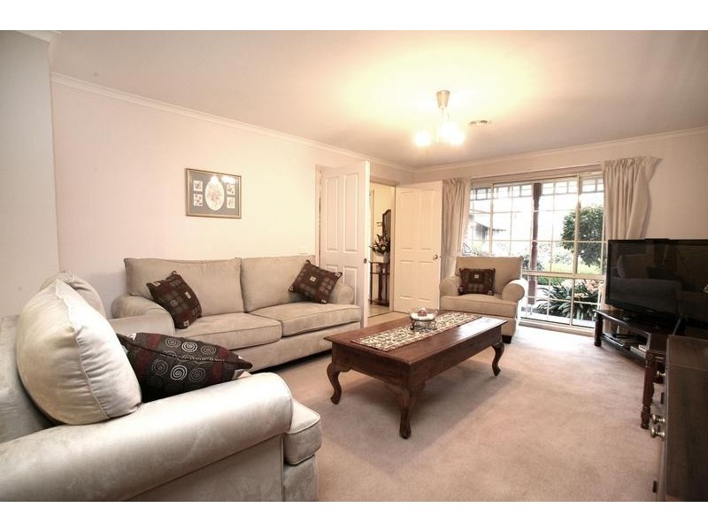 4 Ontario Place, Rowville VIC 3178