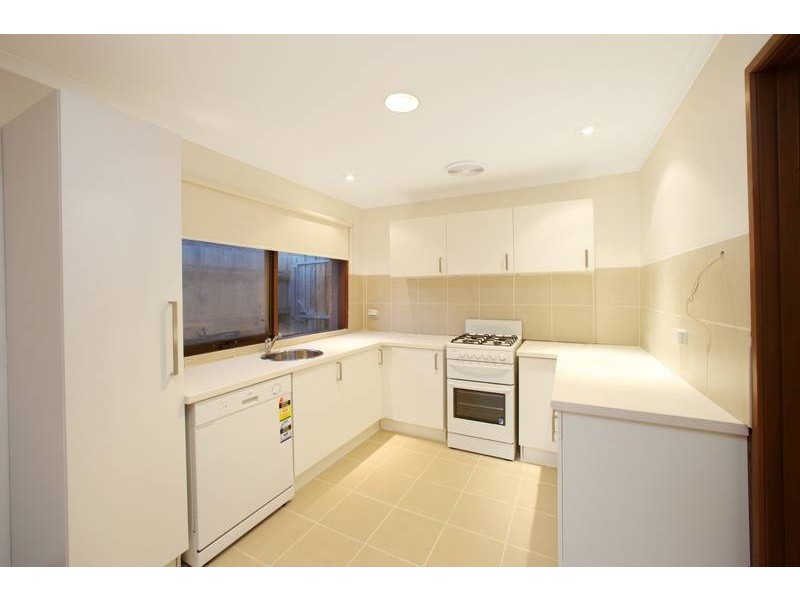 1/8 Poplar Close, Rowville VIC 3178