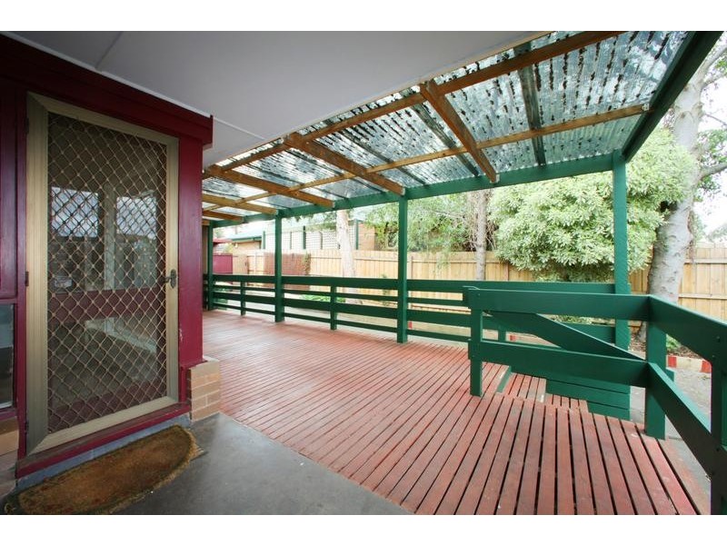 17 Vinen Road, Scoresby VIC 3179