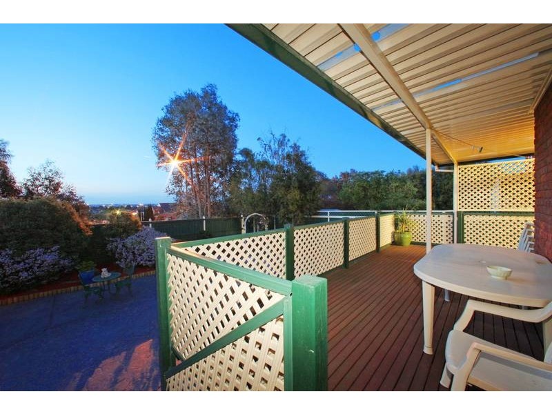 6 The Briars, Lysterfield VIC 3156