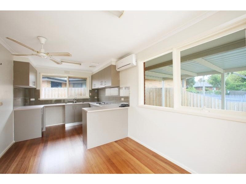1/90 Anne Road, Knoxfield VIC 3180
