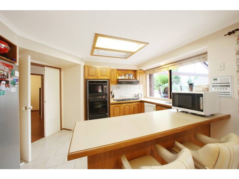 28 Murray Crescent, Rowville VIC 3178