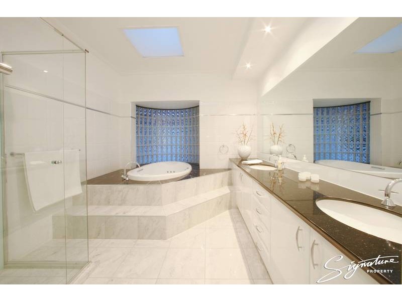 309 Hallam North Road, Lysterfield South VIC 3156