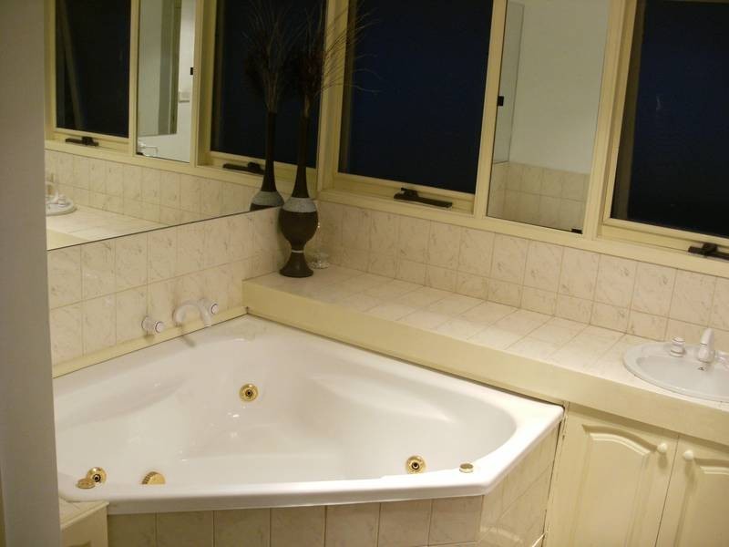 22 Hudson Plce, Rowville VIC 3178