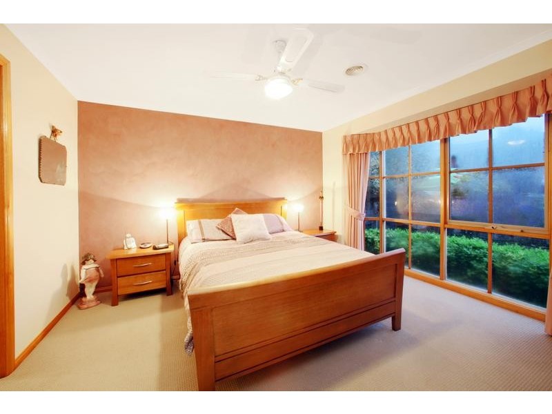 5 Dani Court, Rowville VIC 3178