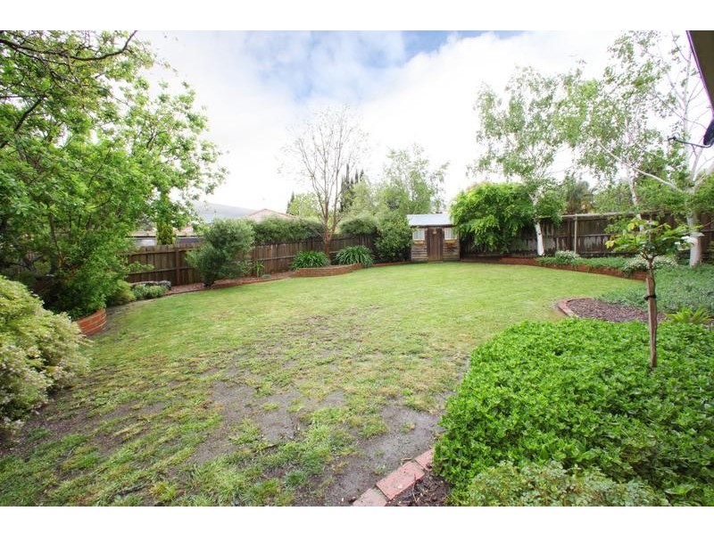 5 Dani Court, Rowville VIC 3178