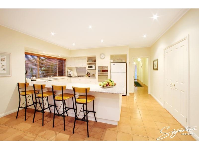 43 Wyandra Way, Rowville VIC 3178